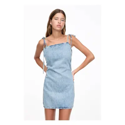 Vestido Denim Curto Com Alças