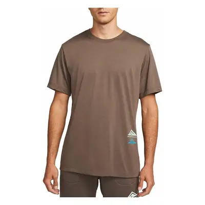 T-Shirt de Manga Curta Nike Dri-FIT Homem Castanho