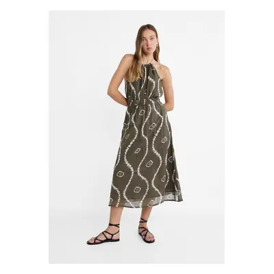 Stradivarius Vestido fluido midi halter estampado Caqui