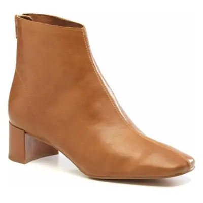 Botas de Mulher CORINA BOTAS MUJER VARIOS M2800 CAMEL