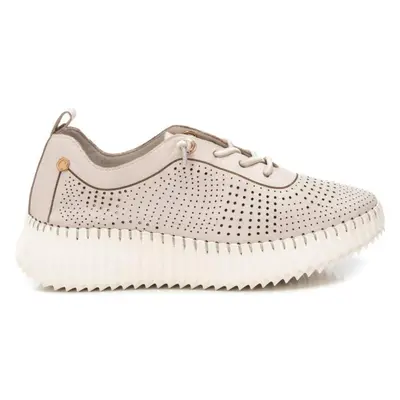 Sapatilhas de Mulher CARMELA ZAPATILLA DE MUJER EN PIEL CON SUELA DE GOMA ANTIDESLIZANTE BEIGE